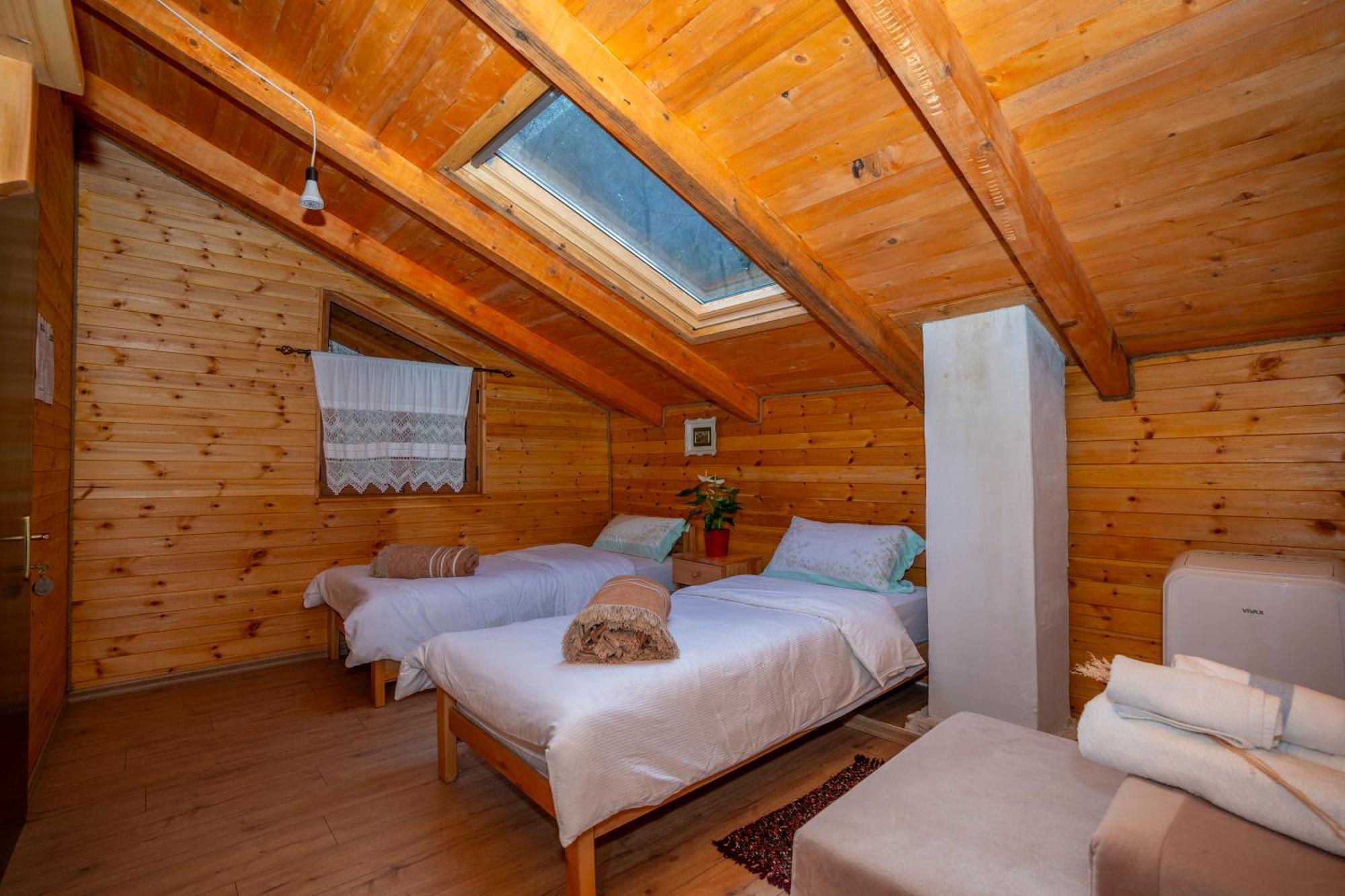Bee Eco Guest House Moll' e Shoshit Exterior foto